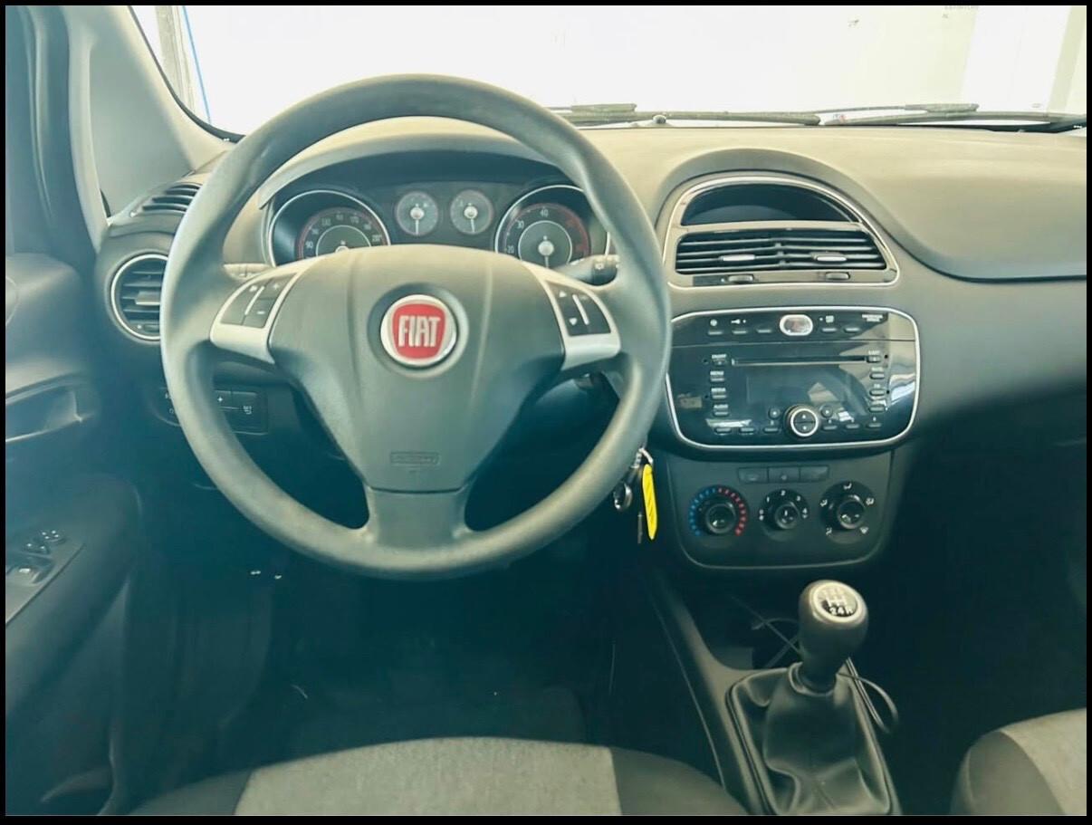 Fiat Punto 1.3 MJT II 75 CV 5 porte Street