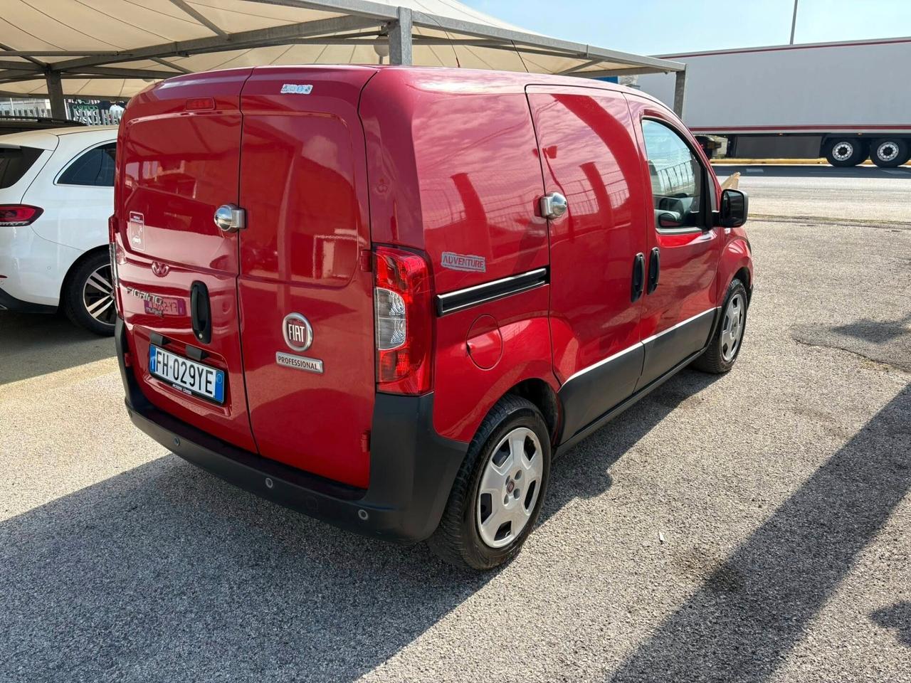 Fiat Fiorino 1.3 MJT 95CV Adventure officina mobile