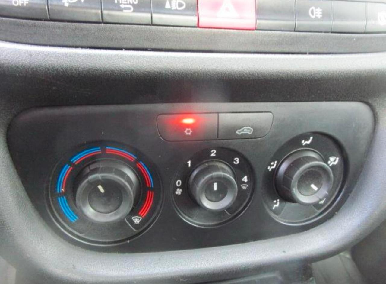 Fiat Doblo Doblò / Strada Work-Up 3 posti 1.6