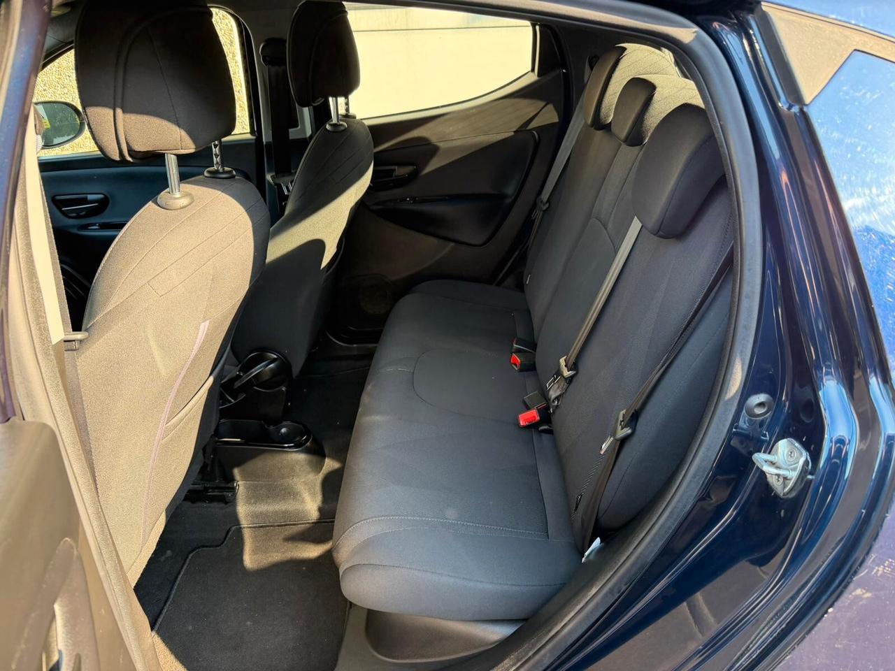 Lancia Ypsilon 1.2 69 CV 5 porte GPL Ecochic Gold
