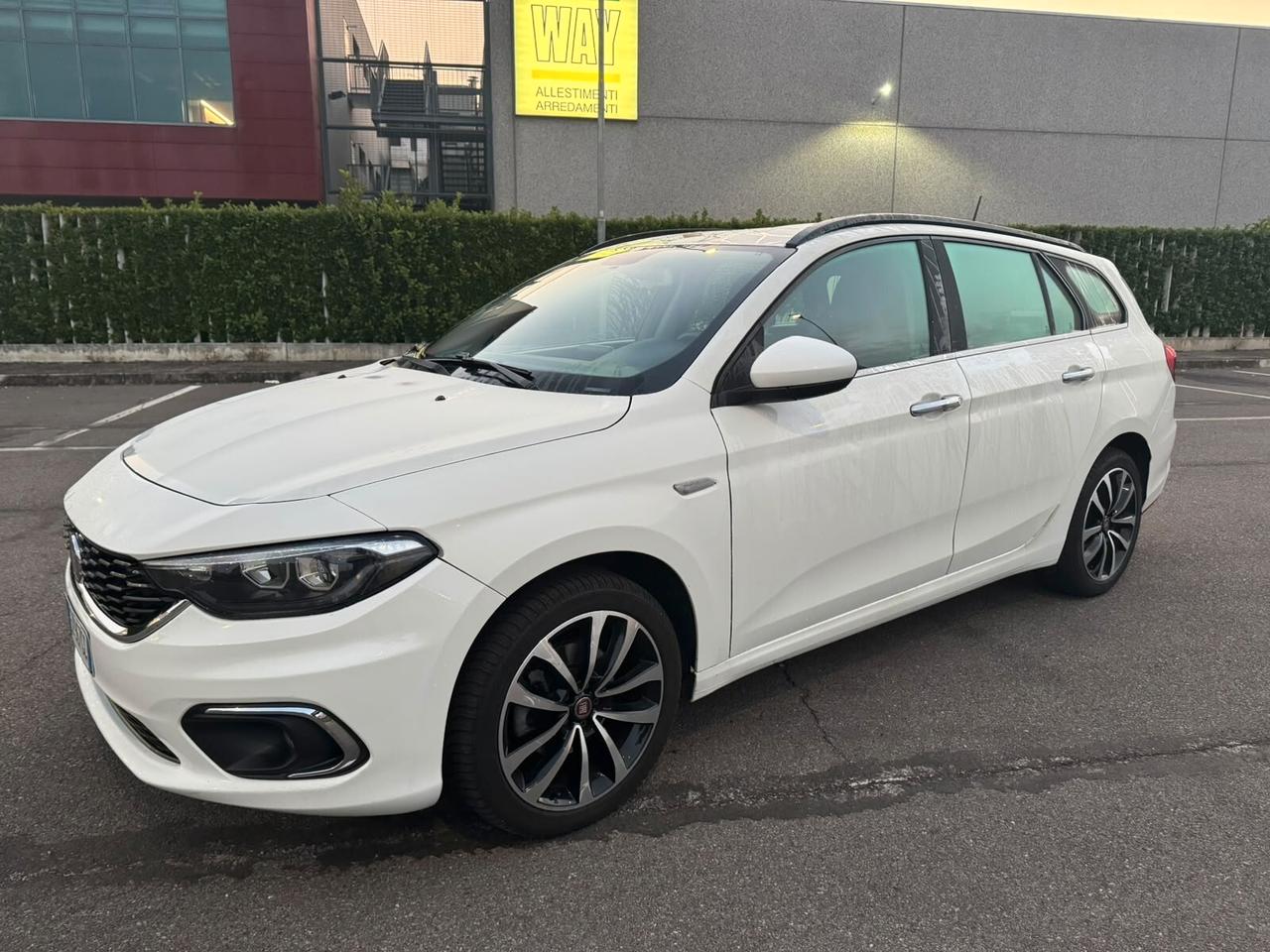 Fiat Tipo 1.6 Mjt S&S 5 porte Lounge