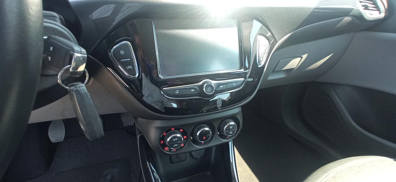 Opel Corsa 1.4 90CV GPL Innovation