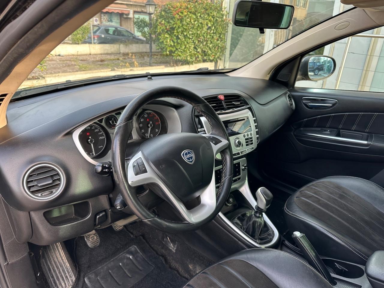 Lancia Delta 1.4 T-Jet 120 CV Platino Ecochic GPL