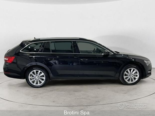 Skoda Superb 2.0 TDI EVO SCR DSG Wagon Executive