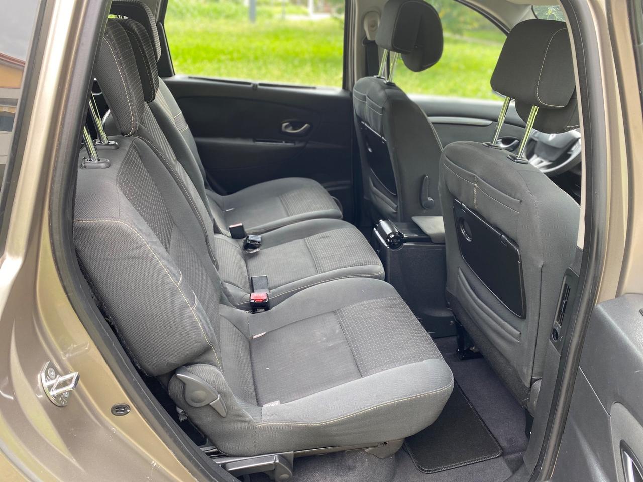Renault Scénic 1.5 dCi 110CV 7 POSTI 2009