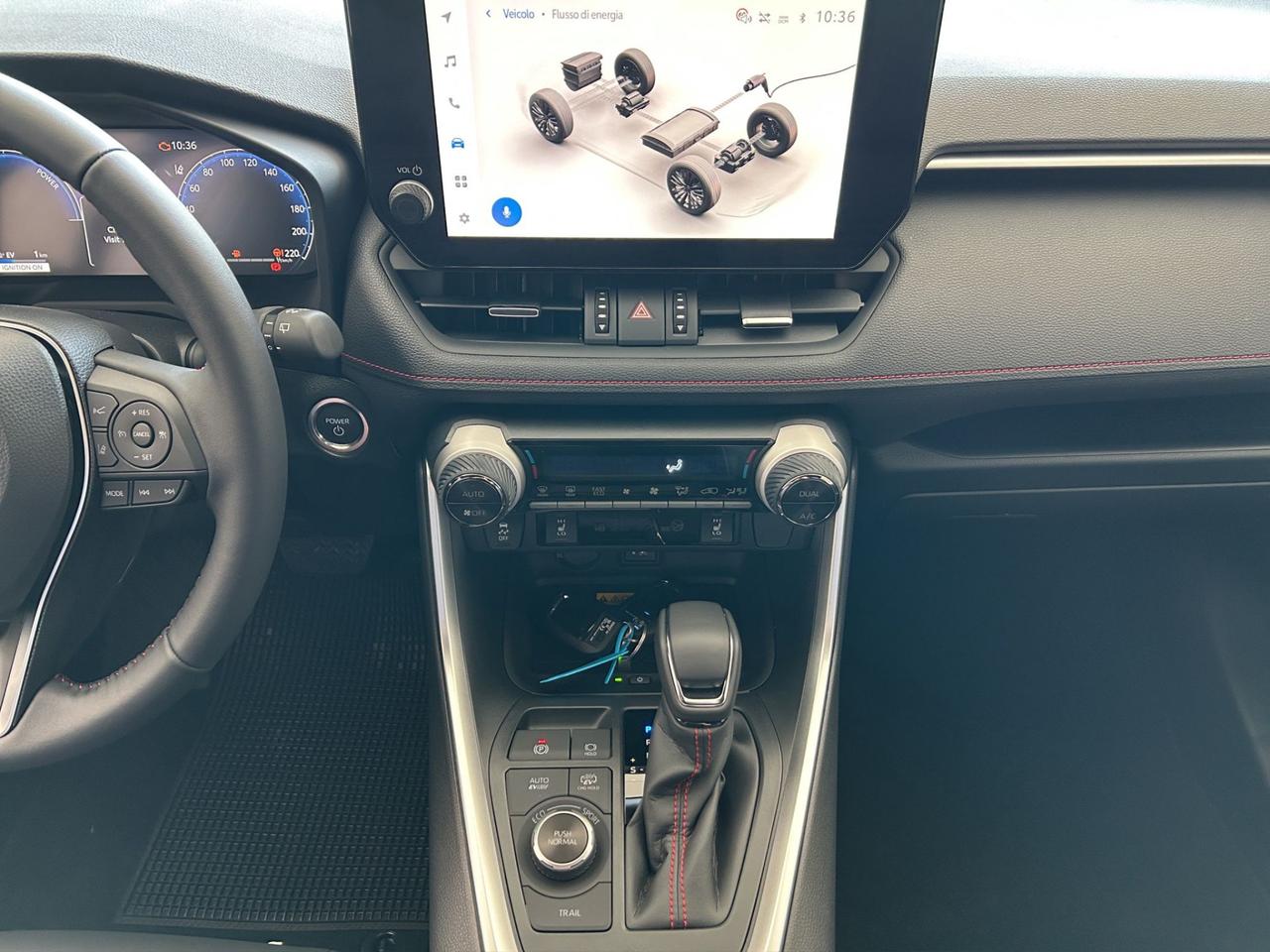 Toyota 2.5 PHEV MORE DYNAMIC AWD