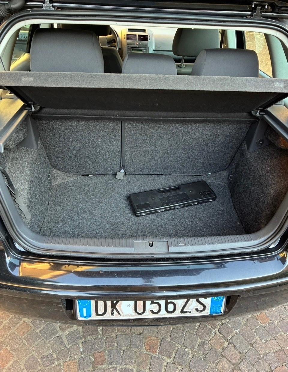 Volkswagen Polo 1.2/70CV 12V 5p. Comfortline