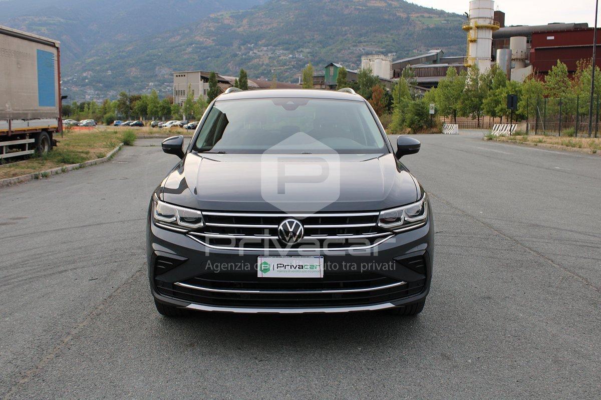 VOLKSWAGEN Tiguan 2.0 TDI 200 CV SCR DSG 4MOTION Elegance