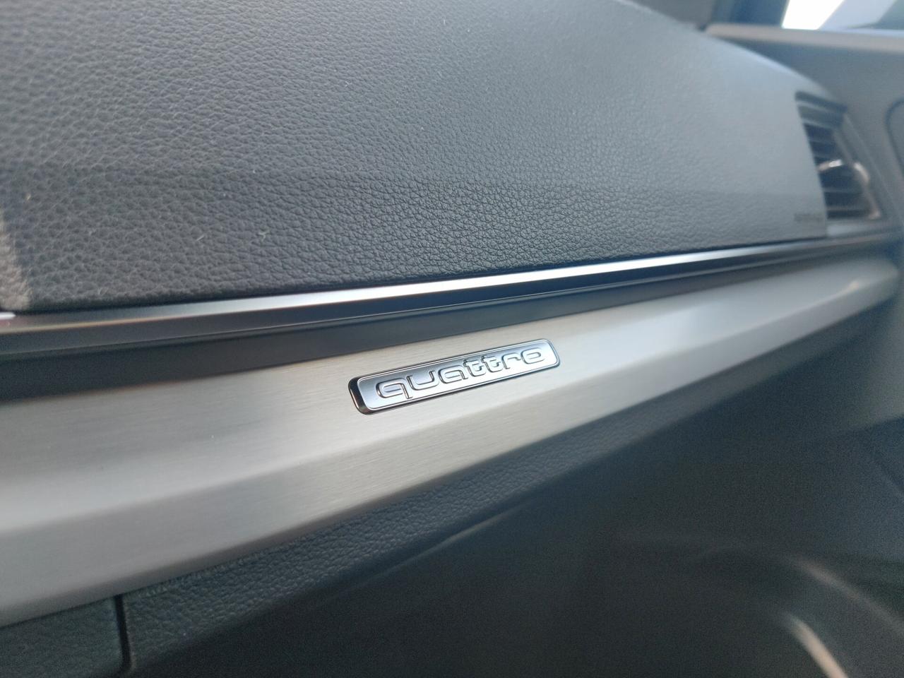 Audi Q5 40 TDI quattro S tronic line plus