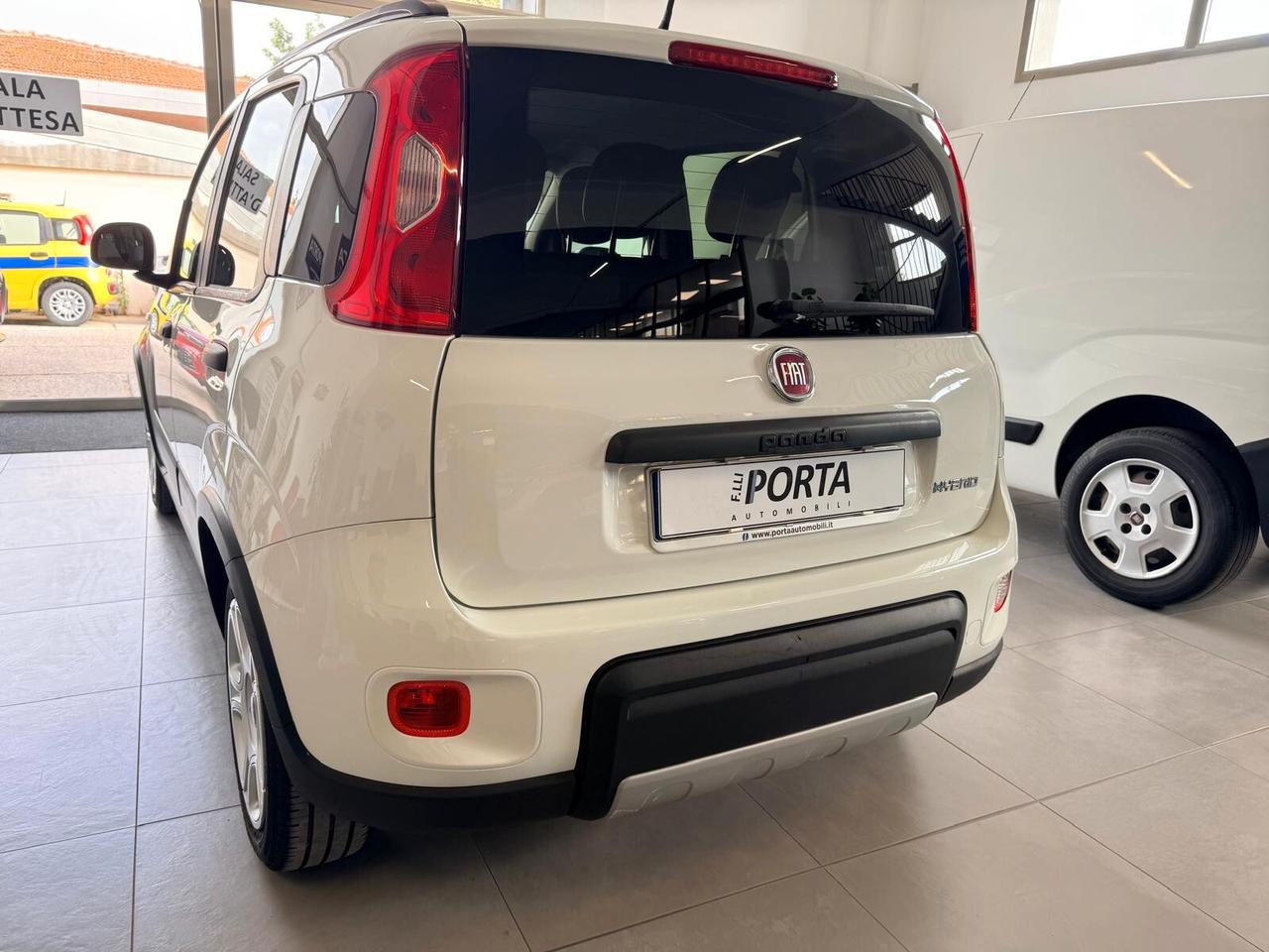 FIAT PANDA 1.0 FireFly 70cv S&S Hybrid City Life