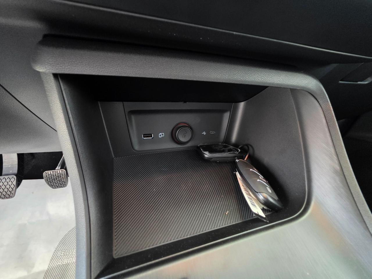 NUOVA Mg ZS 1.5 Comfort
