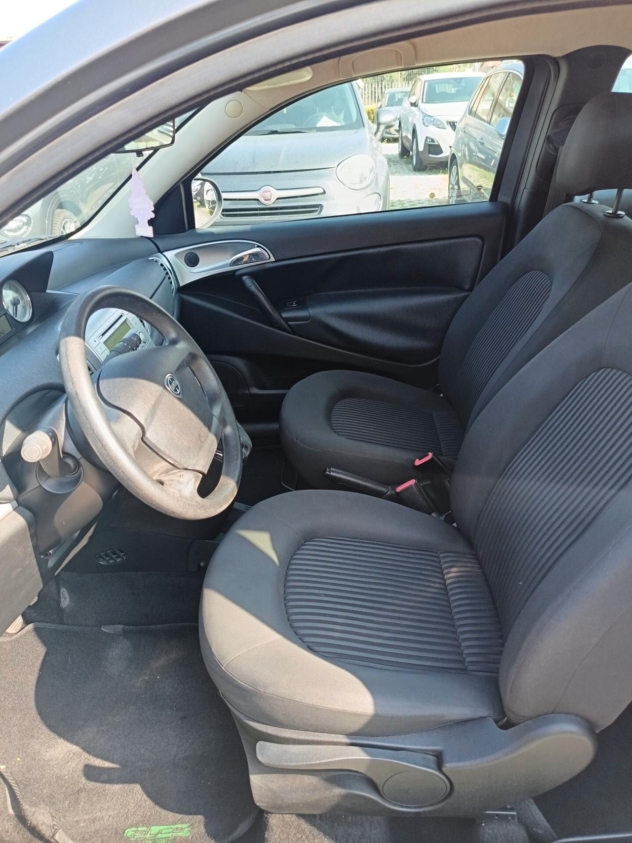Lancia Ypsilon 1.2 69 CV Diva KM 67.929