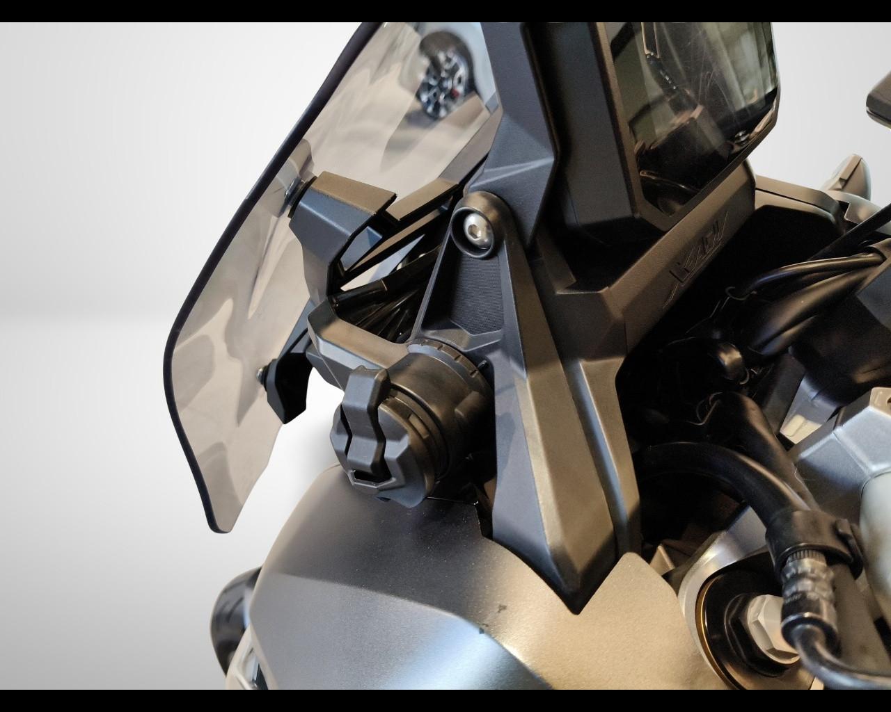 Honda X-ADV 750 - ABS DCT