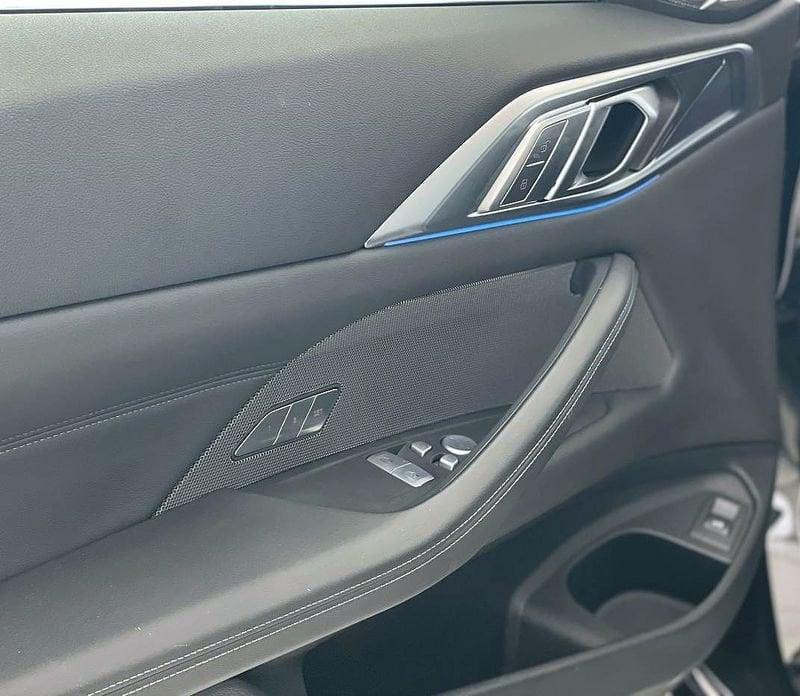 BMW M4 Coupé M4 Competition xDrive auto