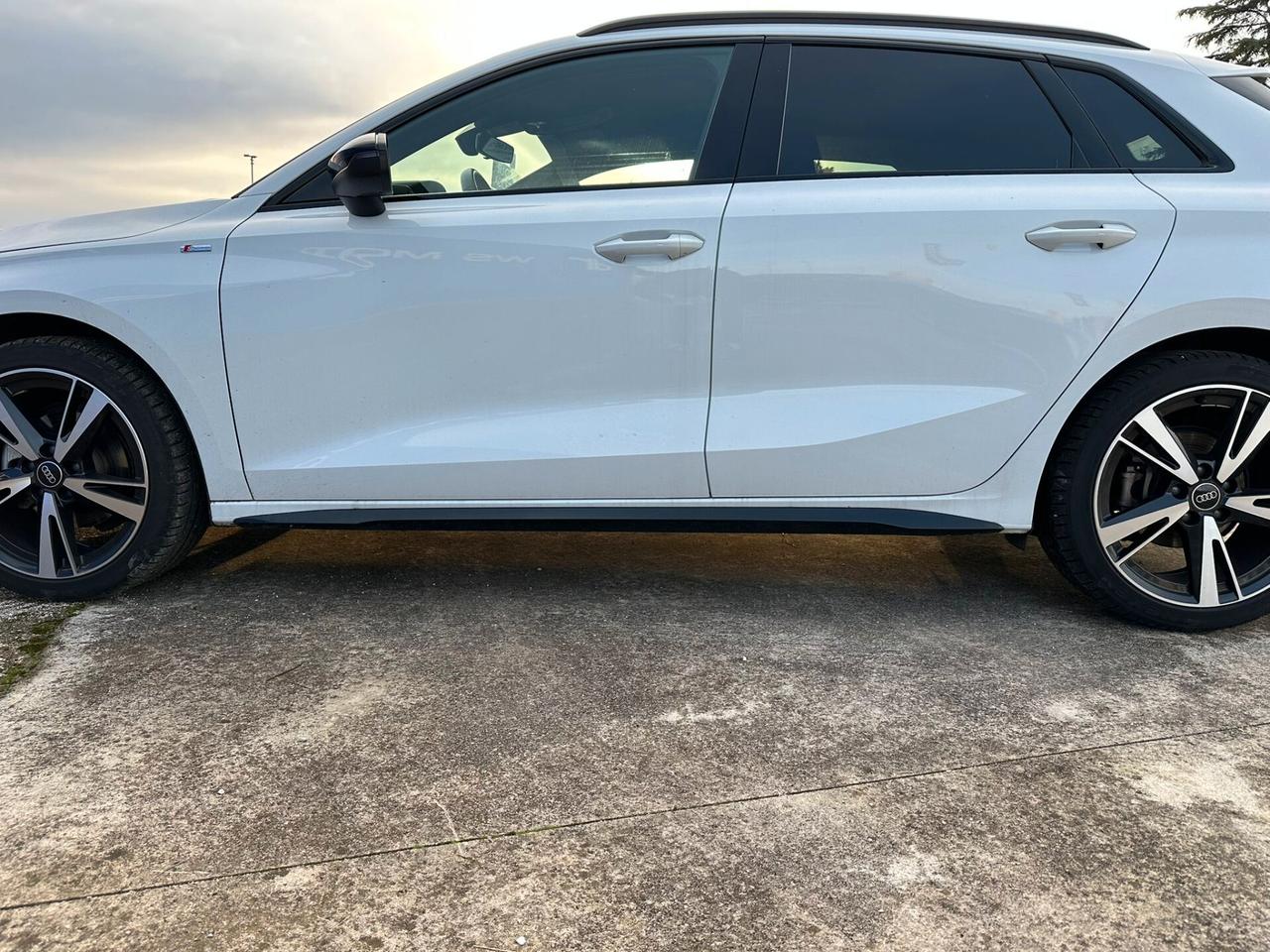 Audi A3 SPB 30 TFSI S tronic line edition