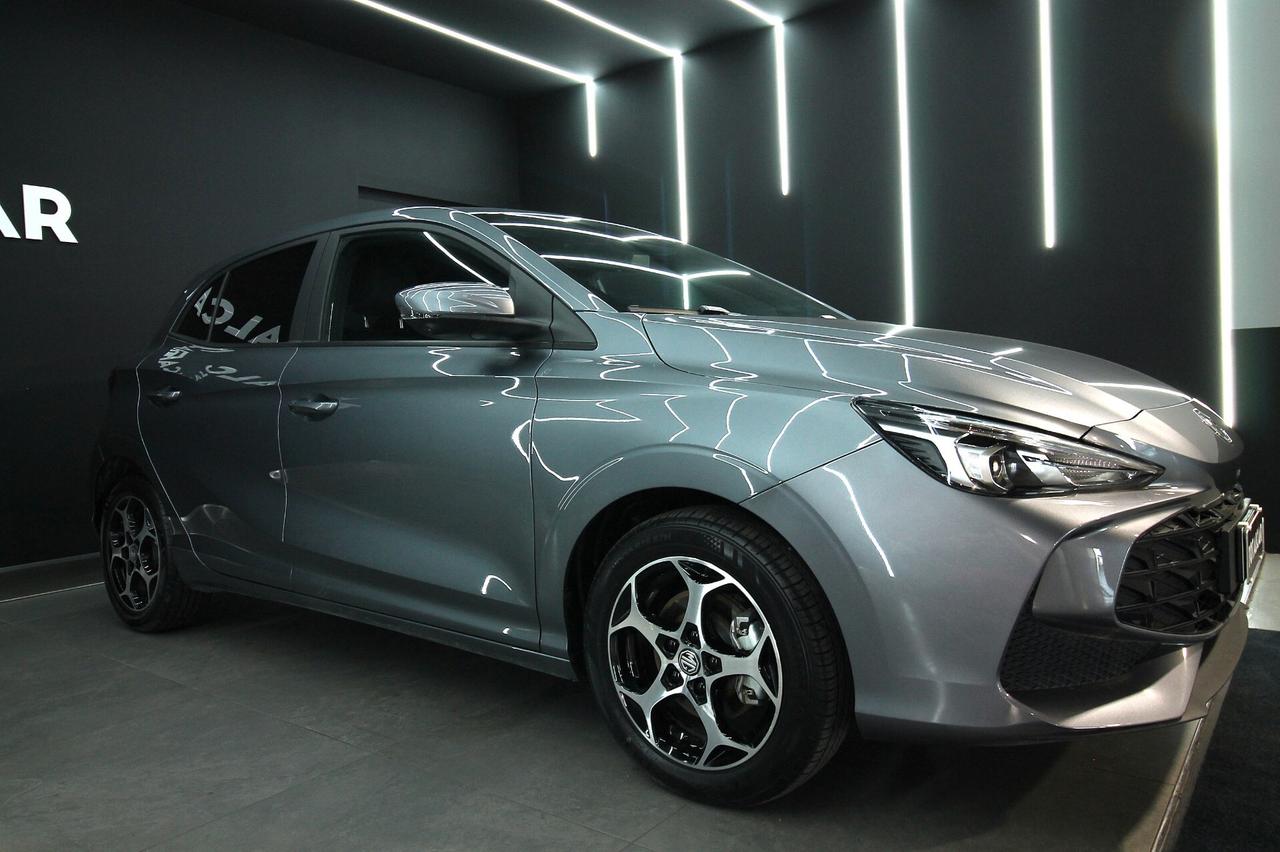 MG 3 1.5 102 CV HYBRID+LUXURY