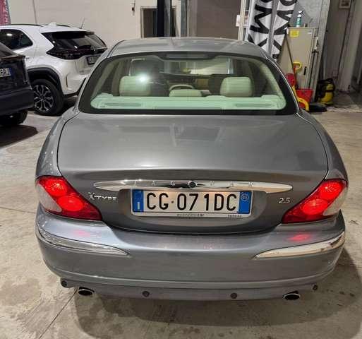 Jaguar X-Type Berlina 2.5 V6 Executive