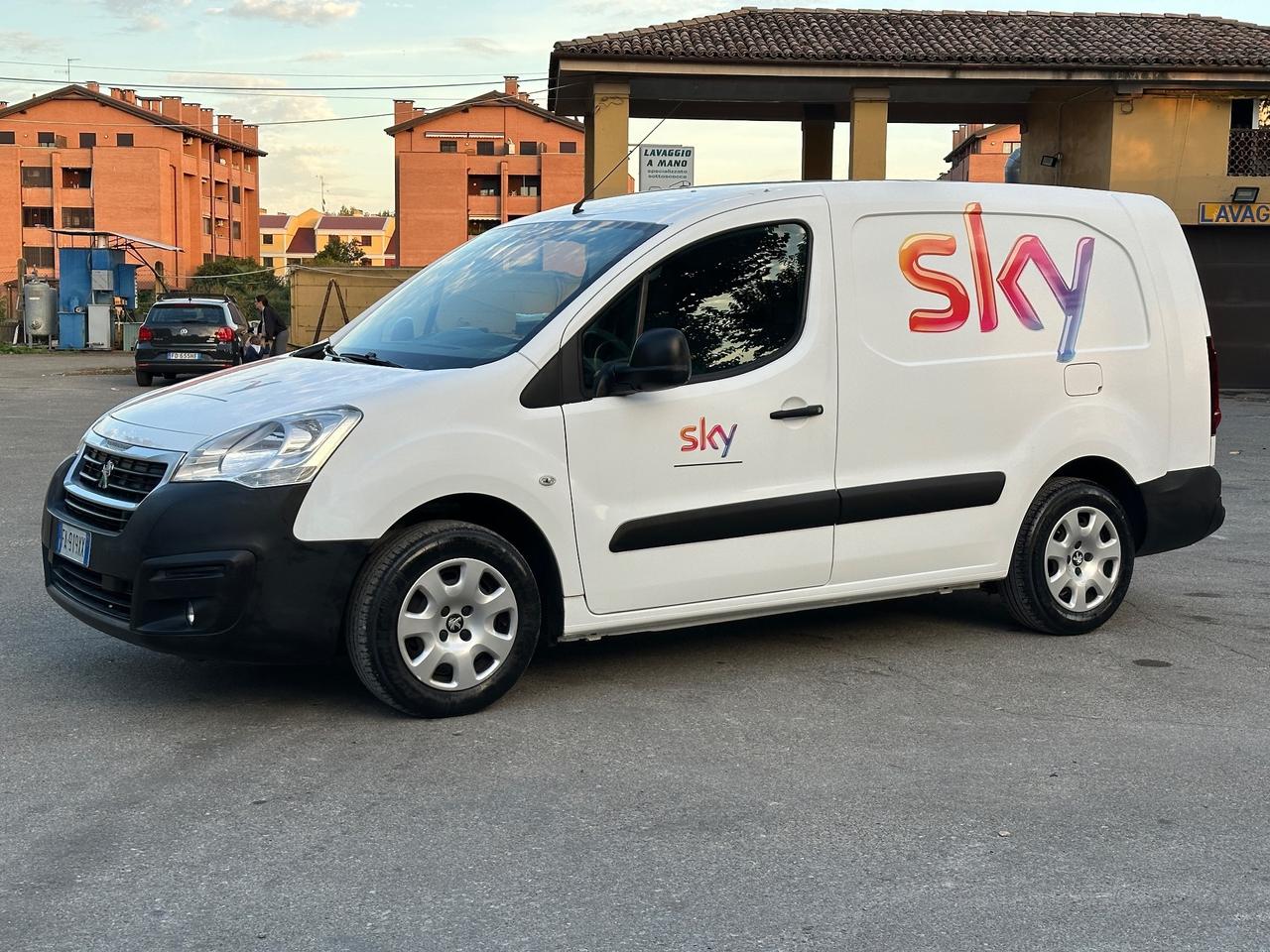 Peugeot Partner BlueHDi 100 Furgone Comfort passo lungo