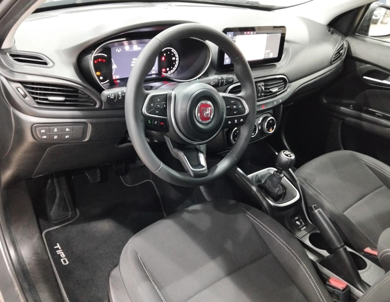 Fiat Tipo 1.6 Mjt 130Cv Cross 27.313 Km - 2023