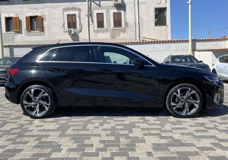 Audi A3 SPB S Line interno ed esterno 2.0 TDI 116CV 30