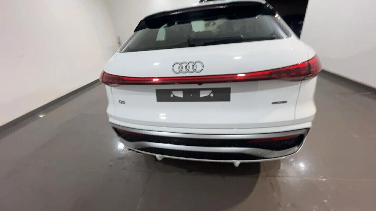 Audi Q5 SPB TDI 150 kW mHEV+ S tronic quattro line edition