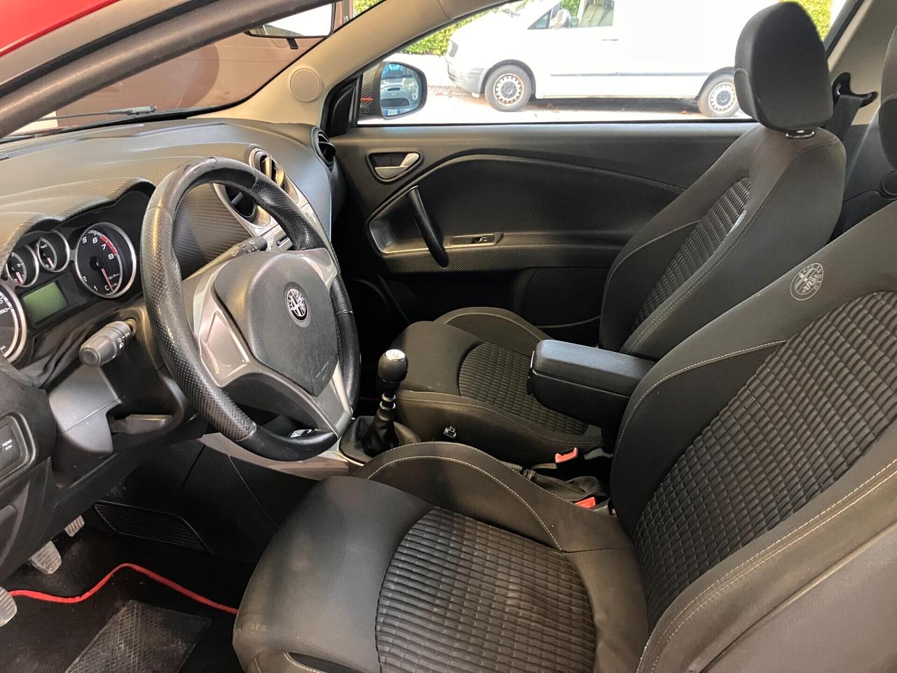 Alfa Romeo MiTo 1.4 Distinctive NEOPATENTATI