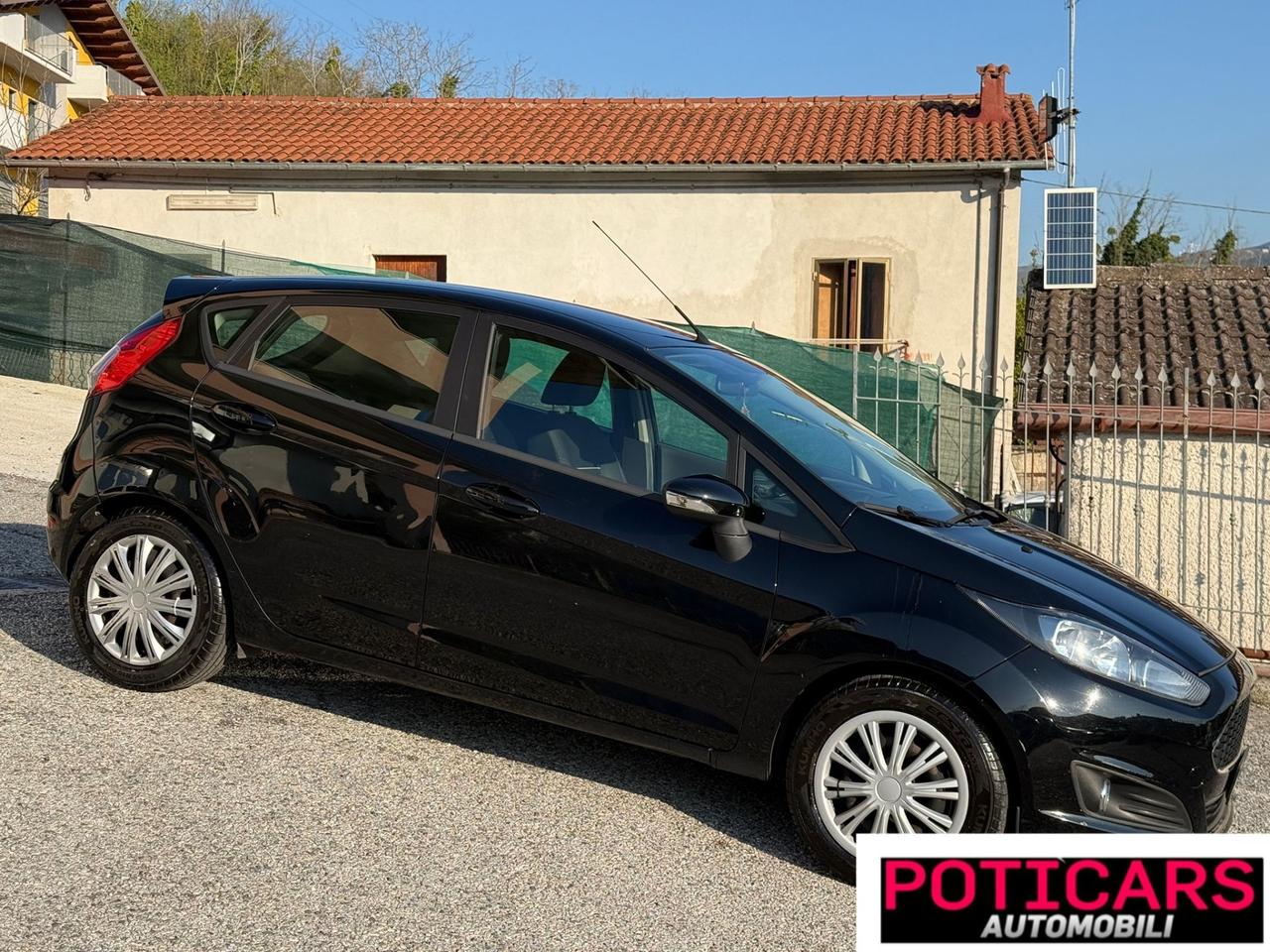 Ford Fiesta 1.5 TDCi 75CV 5 porte Business