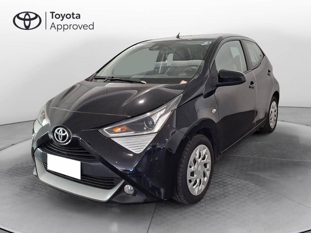 Toyota Aygo 5 Porte 1.0 VVT-i x-play