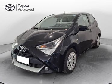 Toyota Aygo 5 Porte 1.0 VVT-i x-play