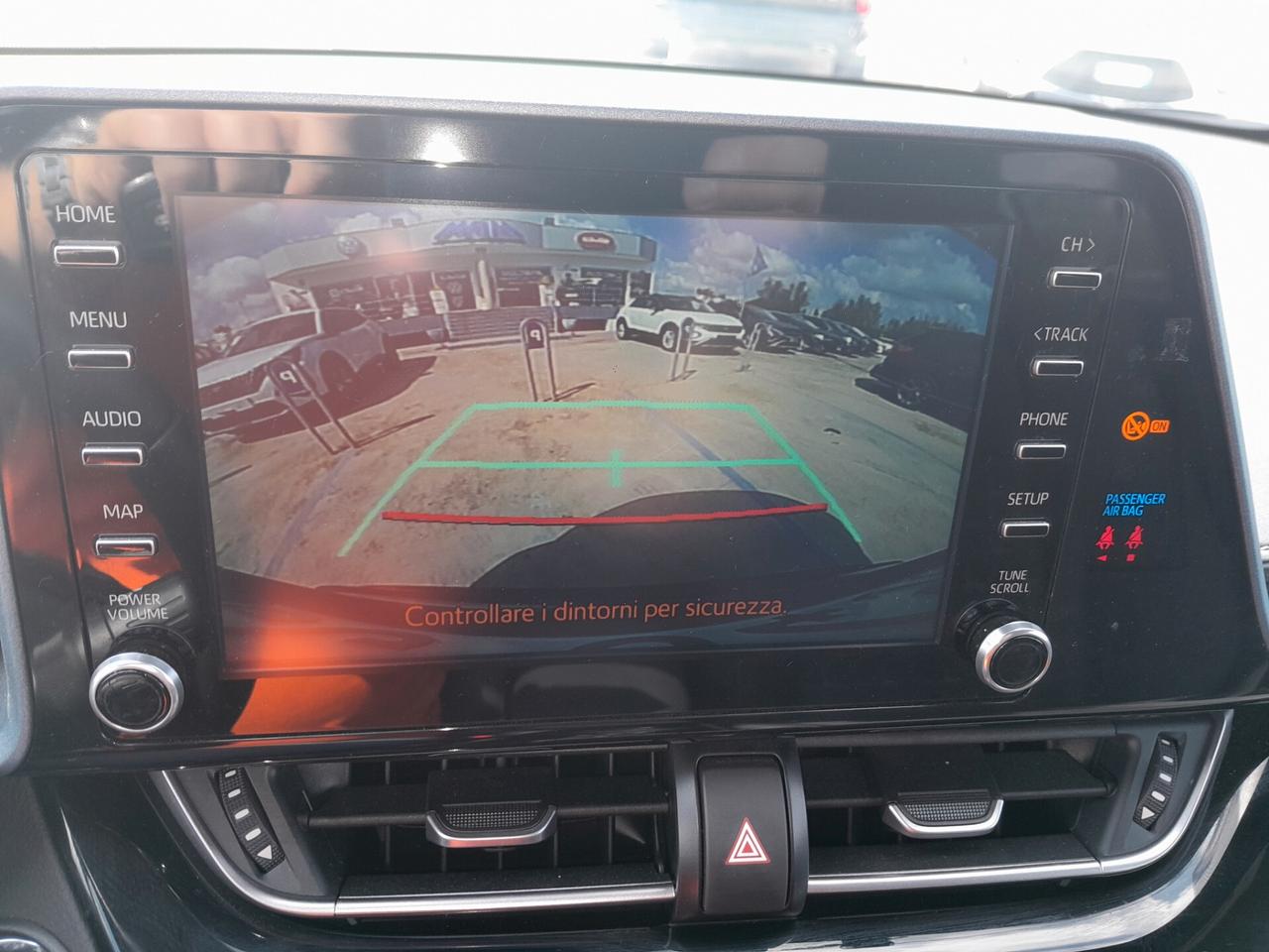 TOYOTA C-HR LOUNGE 2.0 HYBRID 150CV CAMBIO AUTOMATICO