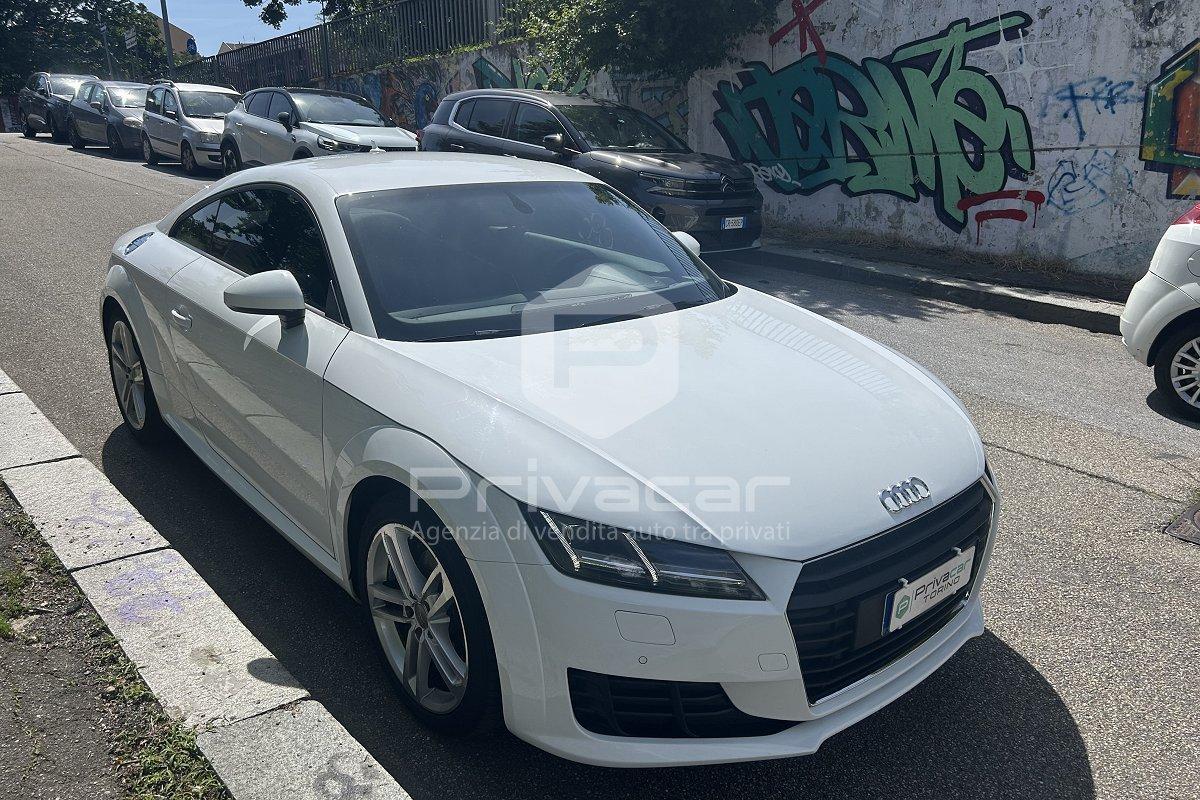 AUDI TT Coupé 2.0 TDI ultra Design
