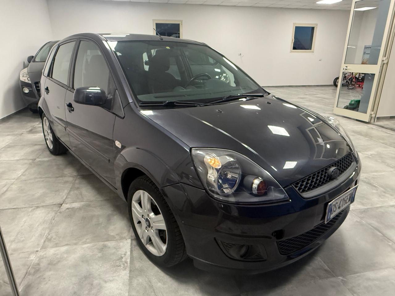 Ford Fiesta 1.4 TDCi 5p. Titanium