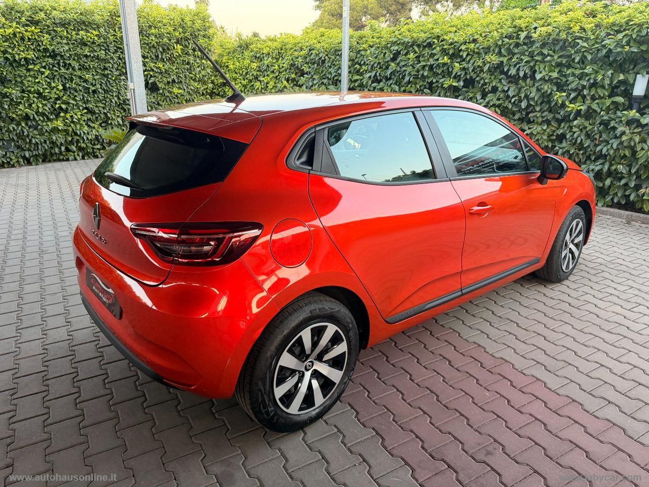 RENAULT Clio SCe 65 CV Evolution