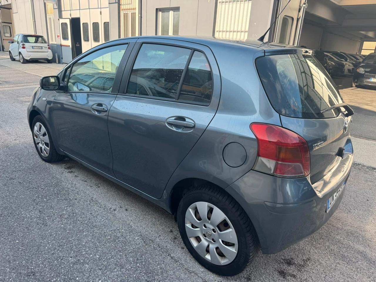 Toyota Yaris 1.0 5 porte Sol*NEOPATENTATI