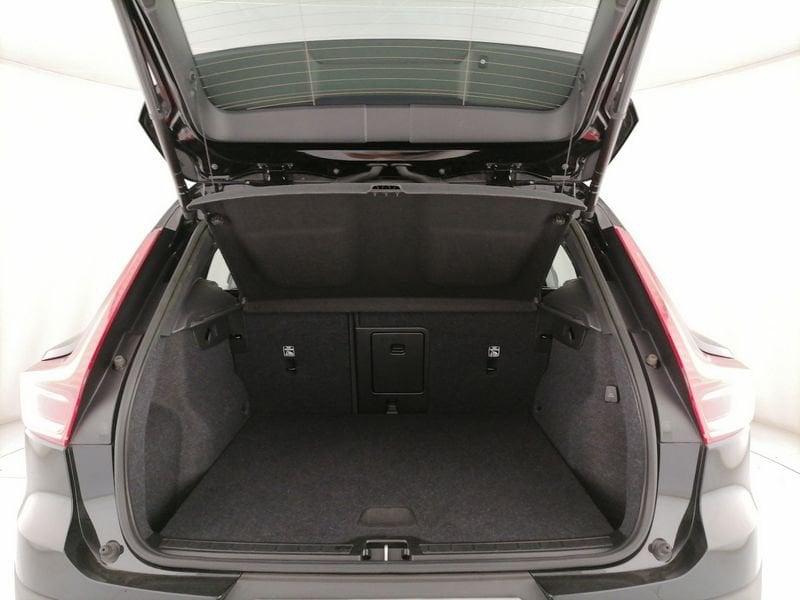 Volvo XC40 1.5 t2 Momentum Pro auto my21