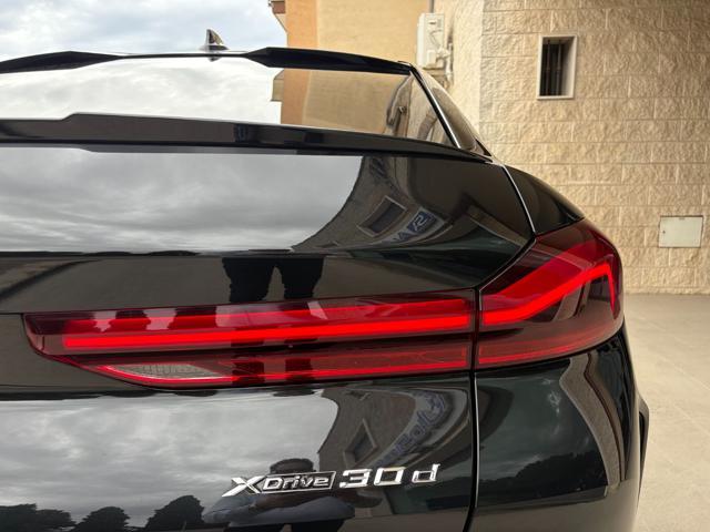 BMW X6 xDrive30d 48V Msport TETTO PAN-CERCHI 22''.