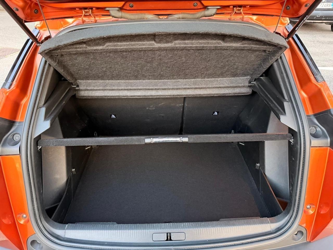 Peugeot 2008 PureTech 130 S&S EAT8 GT Pack