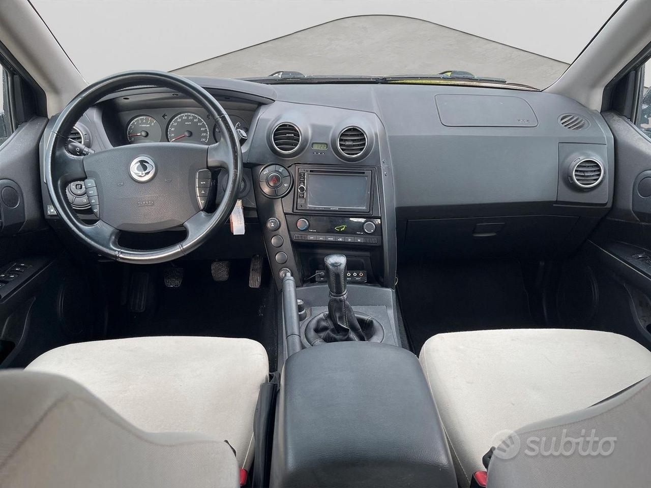 SsangYong Actyon Sports 2.3 METANO (MOTORE MERCEDE