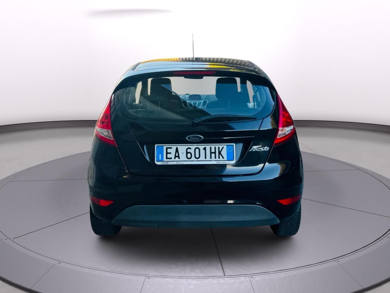 Ford Fiesta titanium 1.2 benzina 2010 90.000 km neo patentati