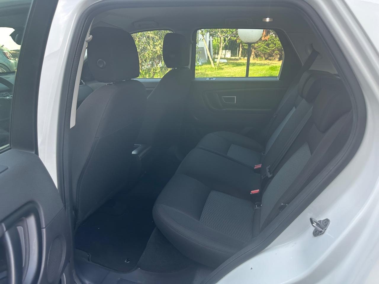 Land Rover Discovery Sport 2.0 TD4 150 CV HSE BELLISSIMO INTROVABILE CON SOLO 98.000 KM.