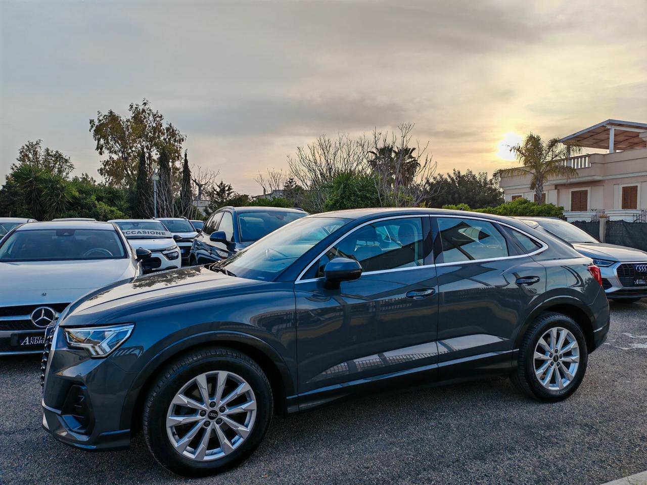 Audi Q3 SPB 35 2.0TDI 150Cv Full optional 2021