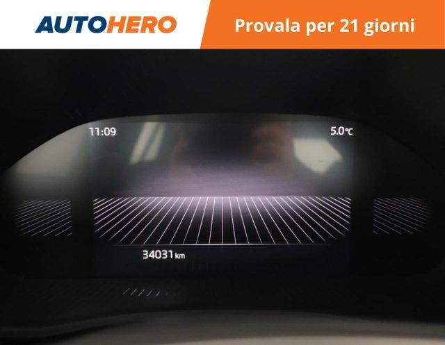 SKODA Fabia 1.0 TSI 95 CV Young Edition