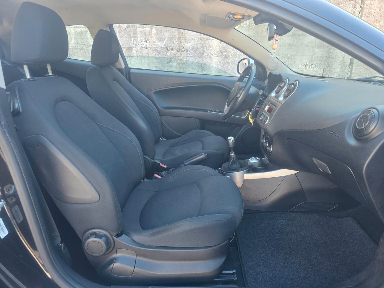 Alfa Romeo MiTo 1.3 JTDm full opt 2013