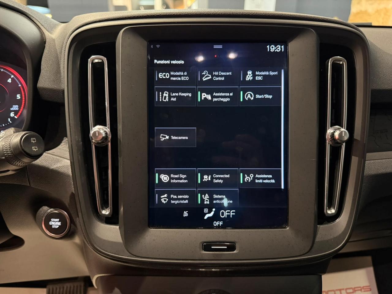 Volvo XC40 D3 Geartronic Business 2.0D 150CV
