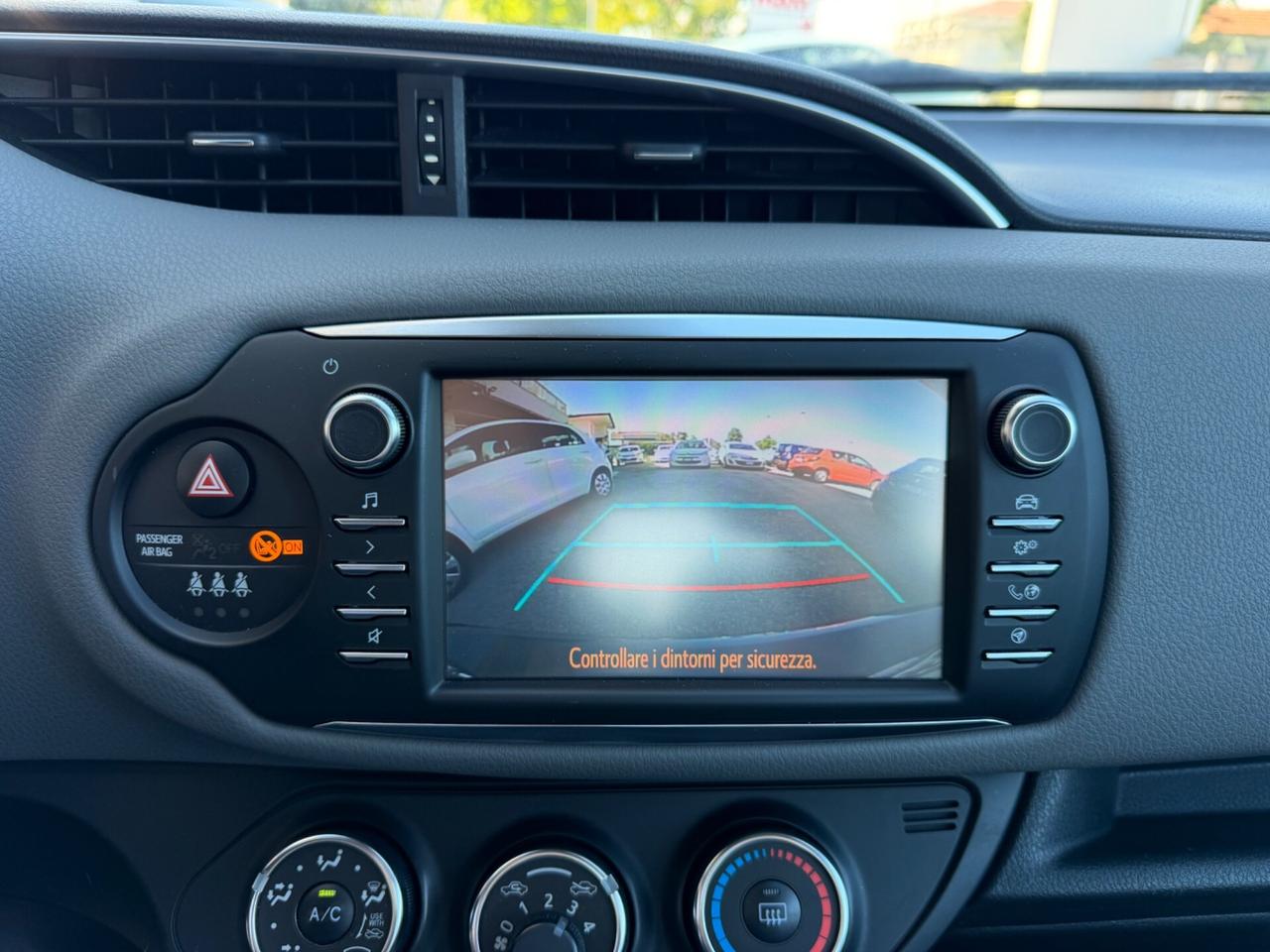 Toyota Yaris 1.0 Benzina Neopatentati