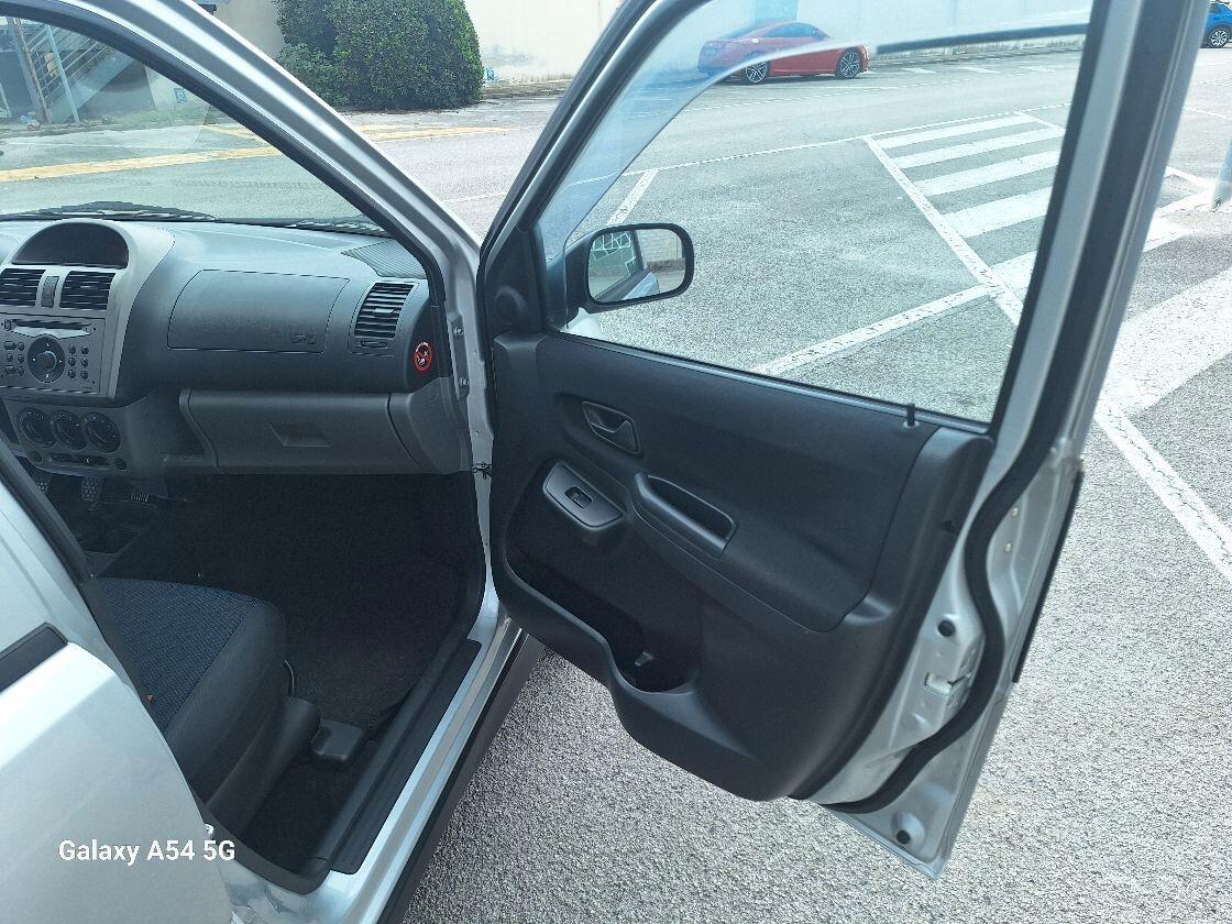 Suzuki Ignis 1.5 16V cat 4WD Sp. Ed. 2005 seconda serie