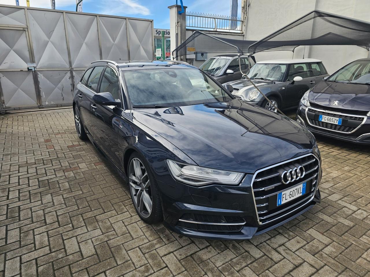 Audi A6 Avant 3.0 TDI S tronic allestimento S-Line