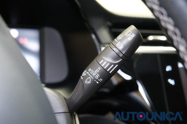 OPEL Corsa 1.2 ELEGANCE NEOPATENTATI FARI LED