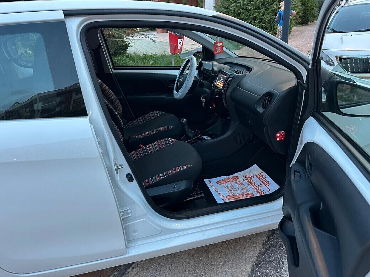 Citroen C1 VTi 72 S&S 5 porte Shine