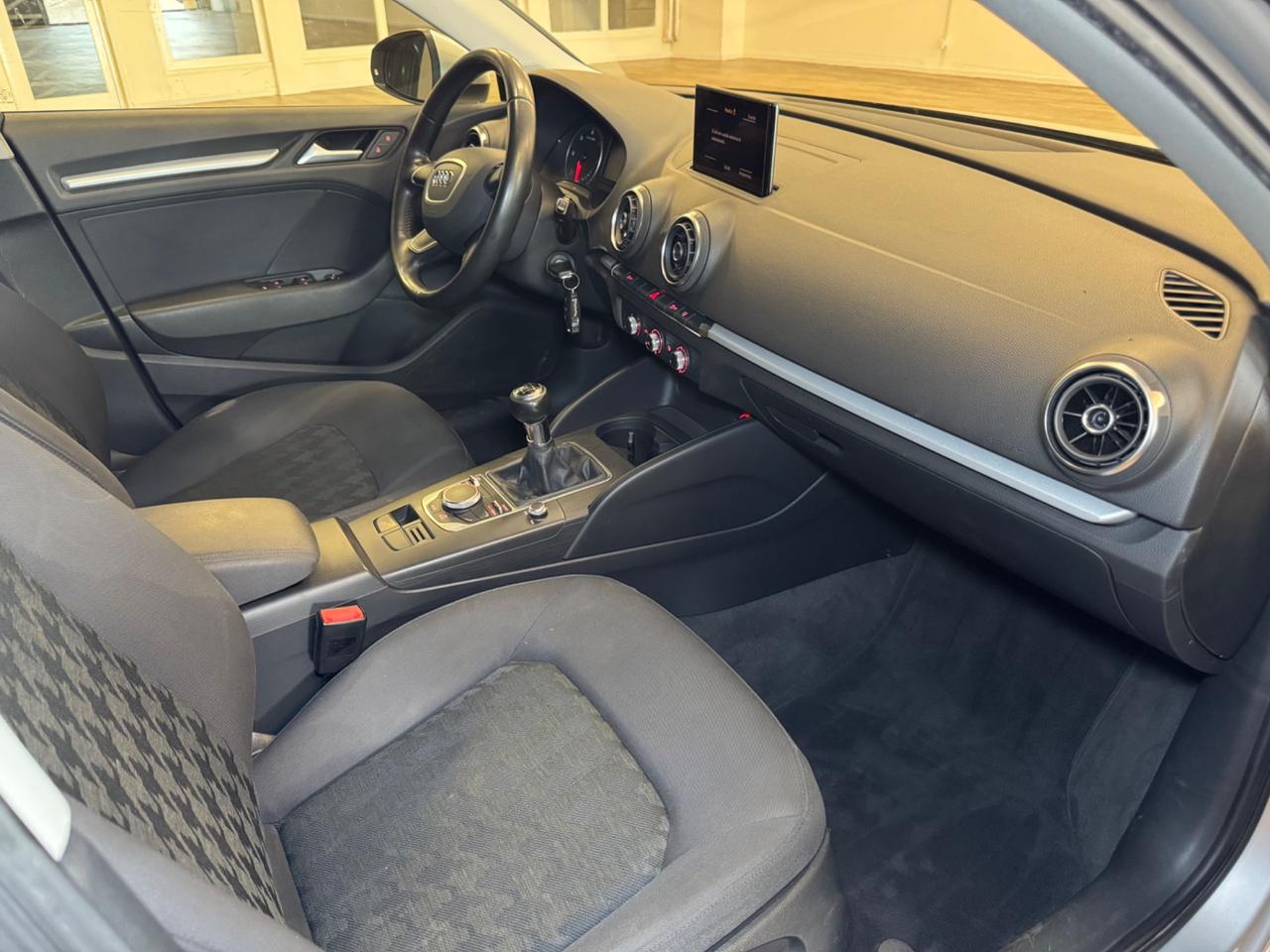 Audi A3 1.6 TDI NEOPATENTATI